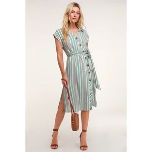 LULUS BACK TO CLASSICS GREEN AND WHITE STRIPED MIDI SHIRT DRESS SIZE MEDIUM